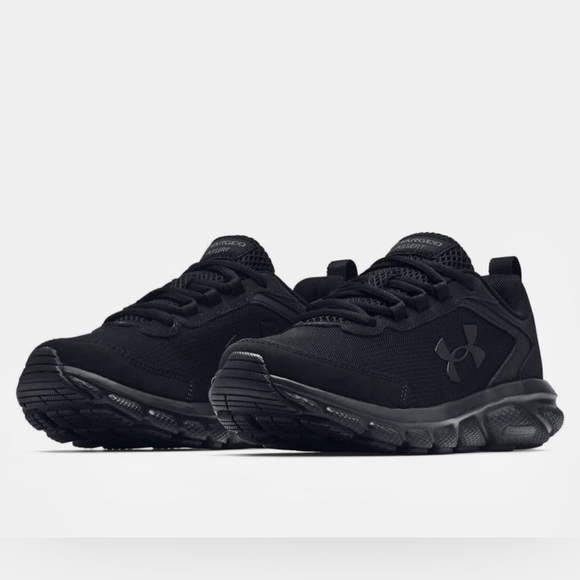 Under Armour Other - Under Armour Charged Assert 9 Running Shoes Black on Black